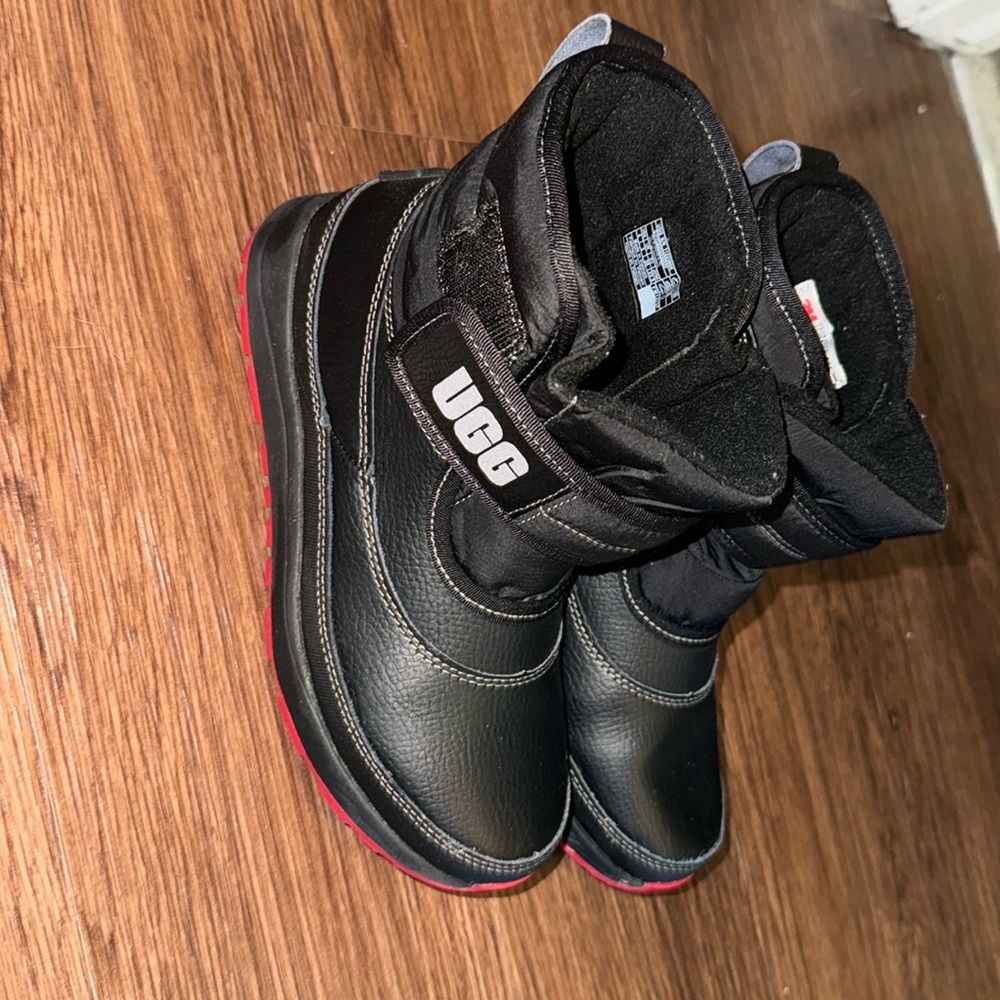 Big boy Ugg boots